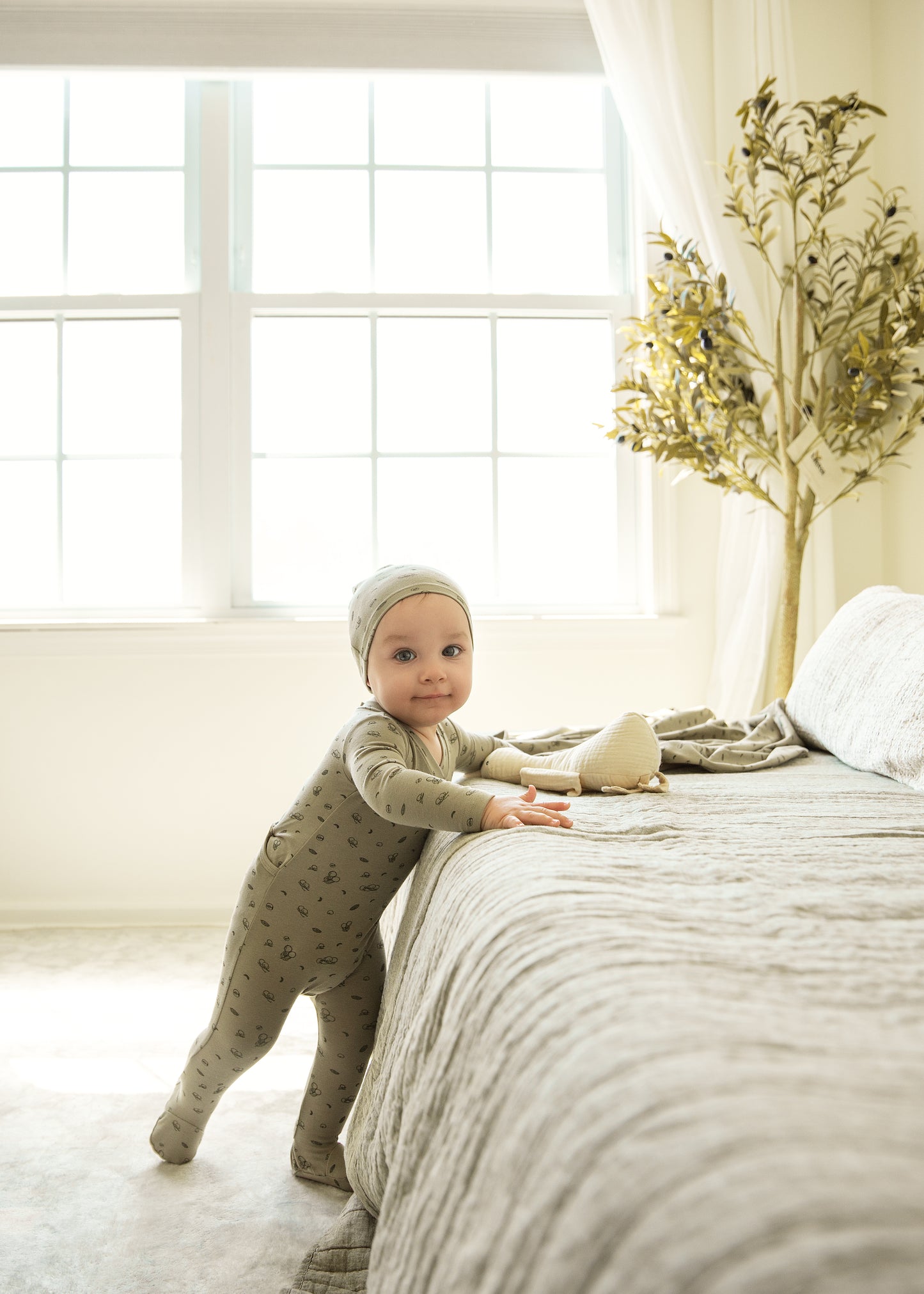 Olive Print Stretchie